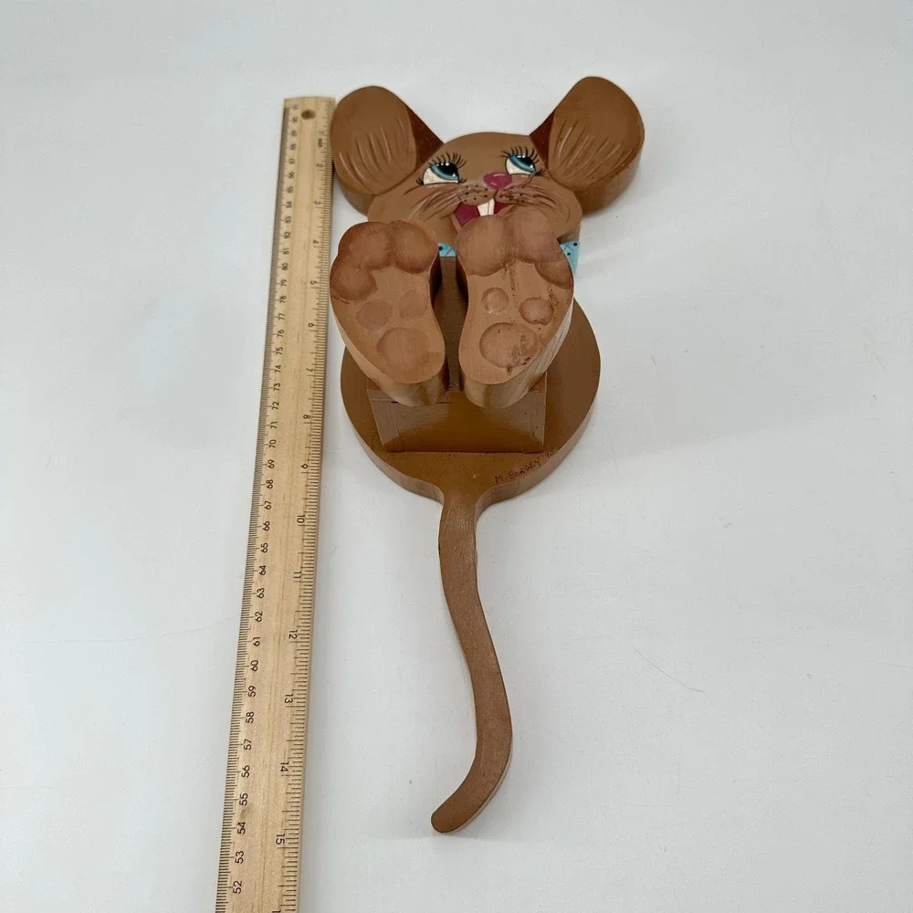 Vintage Tole Painted Wood Mouse Wall Plaque Hand‎ Painted Nursery Decor 15